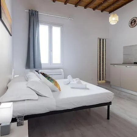 Unyca - Santa Croce Cozy Apartment *